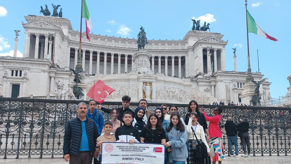 ERASMUS OKUL EĞİTİMİ KA121 AKREDİTASYONU KAPSAMINDA İTALYADAYIZ